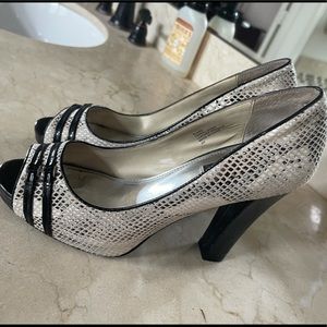 White House Black Market snakeskin heels